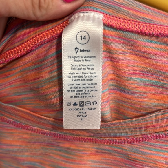 Ivivva Light Weight Top - Picture 3 of 4